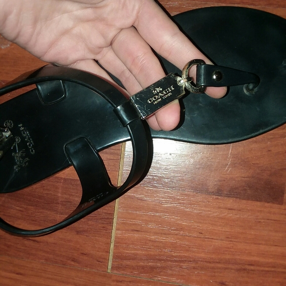 Women's Coach sandals - Picture 3 of 3